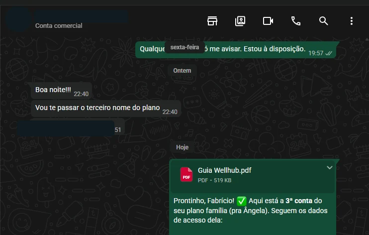 Print de conversa no WhatsApp: cliente escreve “Vou te passar o terceiro nome do plano” e o atendimento entrega — “Prontinho, Fabrício! Aqui está a 3ª conta do seu plano família”.